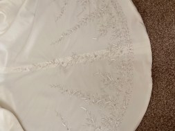 Plus size Jilly wedding dress - size 18 - train